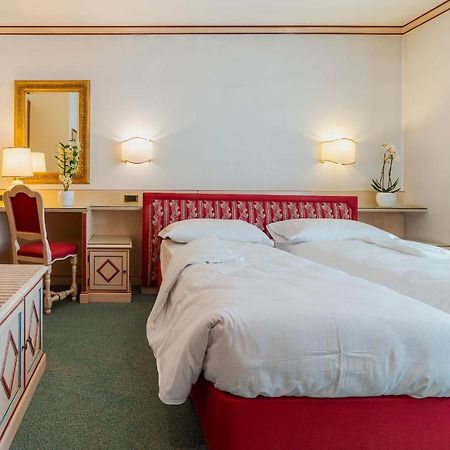 Hotel Capannina Cortina d'Ampezzo Buitenkant foto