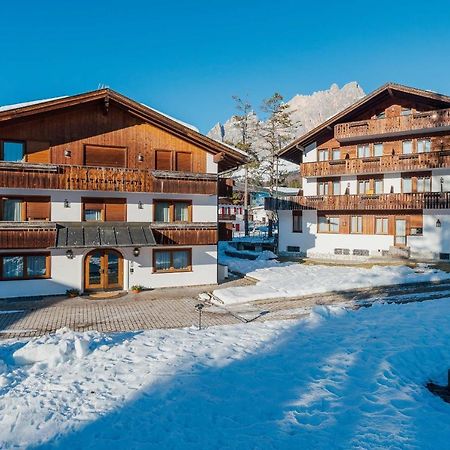 Hotel Capannina Cortina d'Ampezzo Buitenkant foto