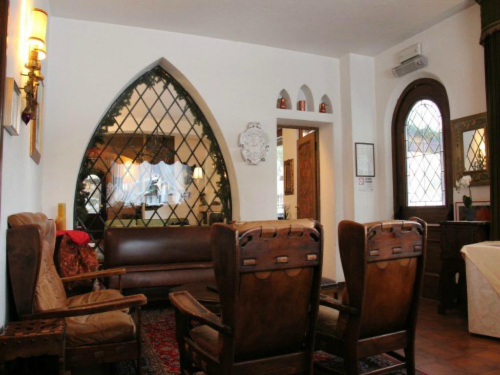 Hotel Capannina Cortina d'Ampezzo Buitenkant foto