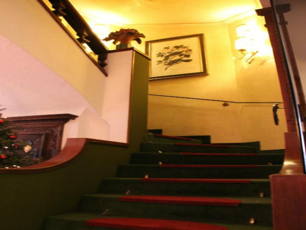 Hotel Capannina Cortina d'Ampezzo Buitenkant foto